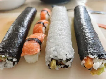 Apprenez à cuisiner vos sushis