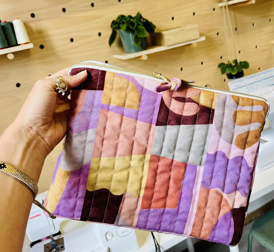 Cousez votre housse d’ordinateur ou tablette avec Stéphanie - Image n°1 - Wecandoo