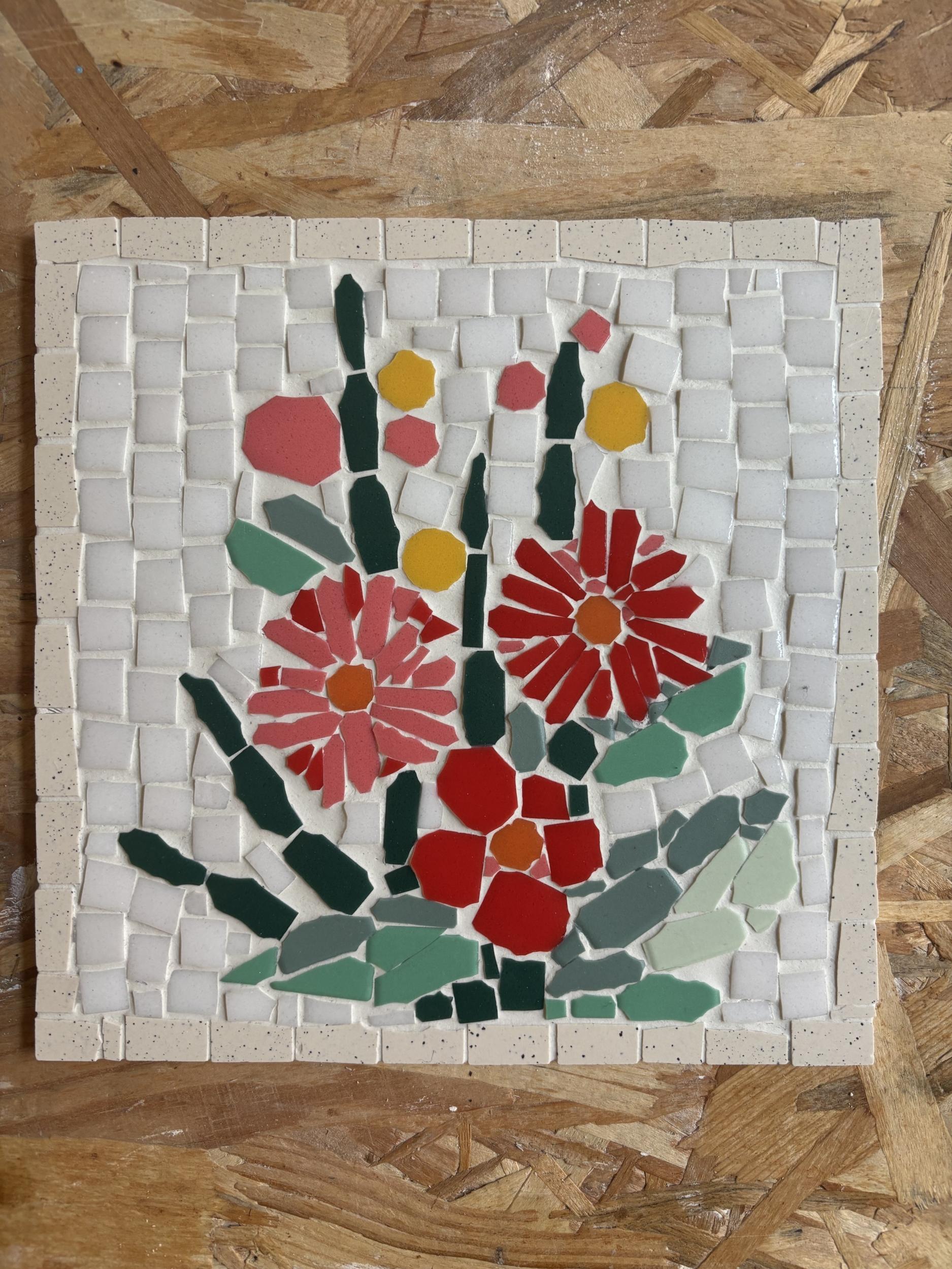 Réalisez votre tableau ou dessous de plat en mosaïque avec Marion - Image n°11 - Wecandoo