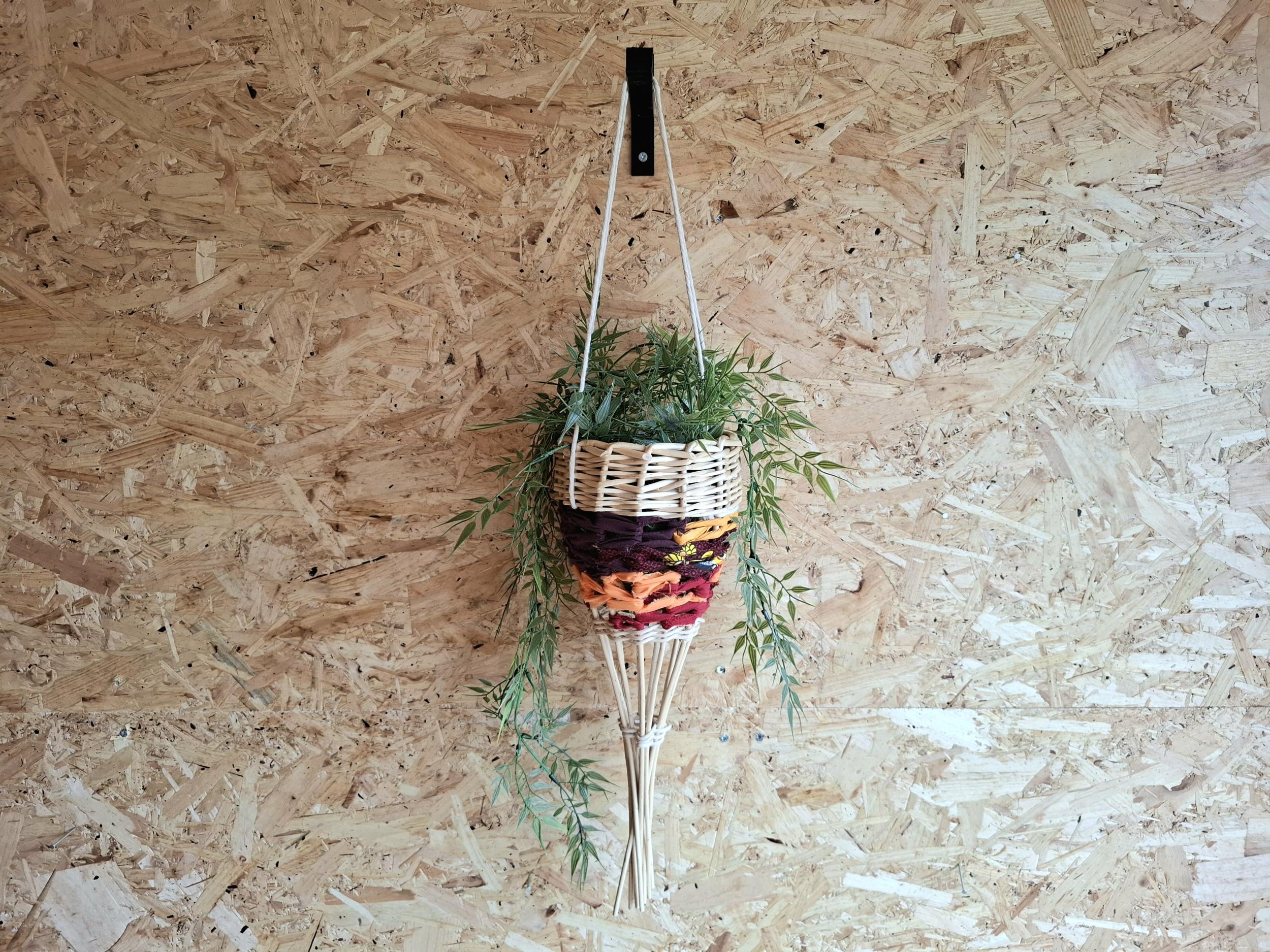 Créez votre suspension en osier et tissu avec Florie - Image n°10 - Wecandoo