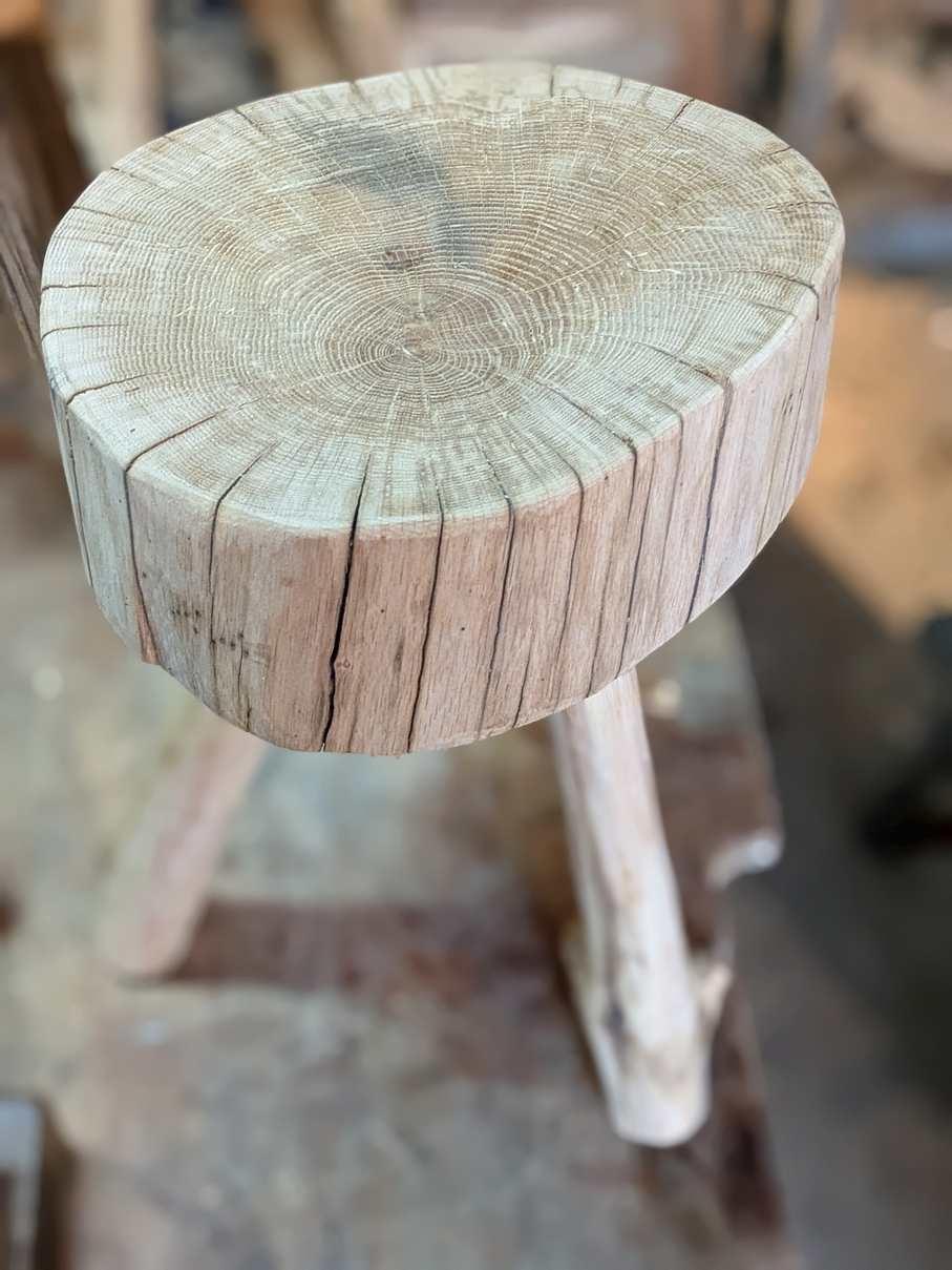 Concevez votre tabouret en châtaignier - Image n°7 - Wecandoo