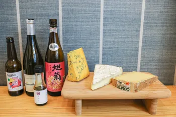 Dégustez des accords fromages et bulles en groupe