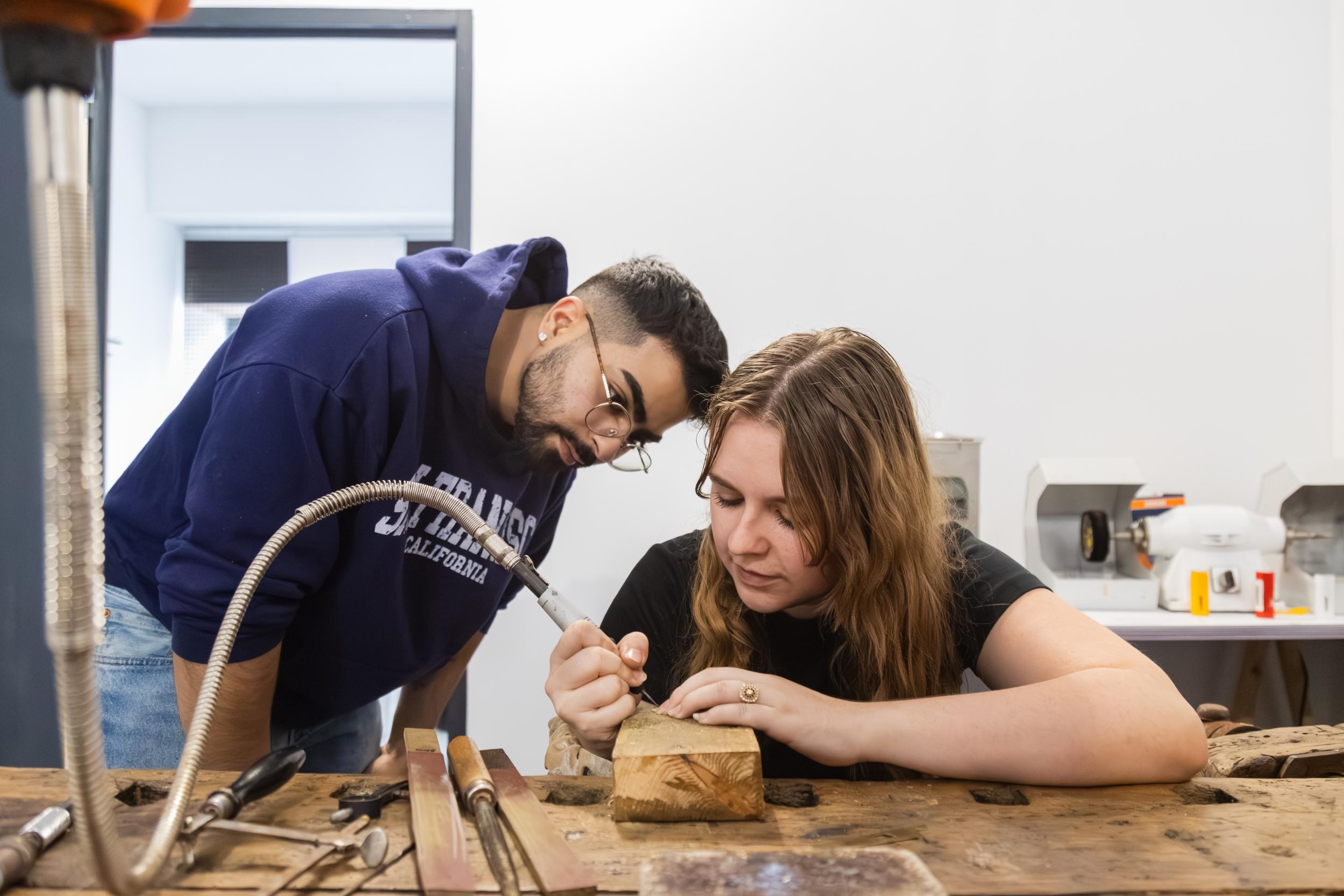 Réalisez votre création en verre avec Caroline - Image n°4 - Wecandoo