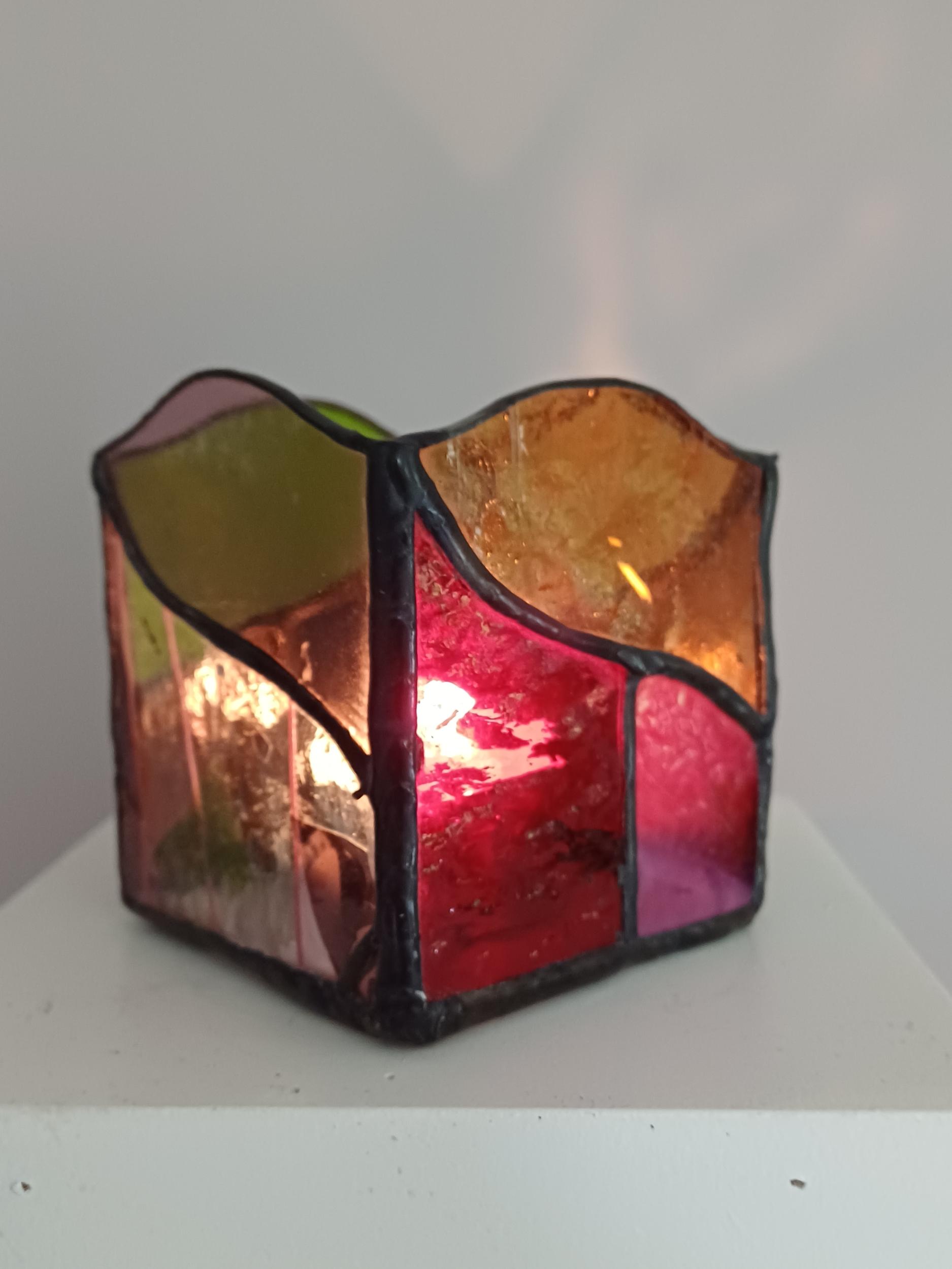 Initiez-vous au vitrail Tiffany avec Anne-Catherine - Image n°11 - Wecandoo