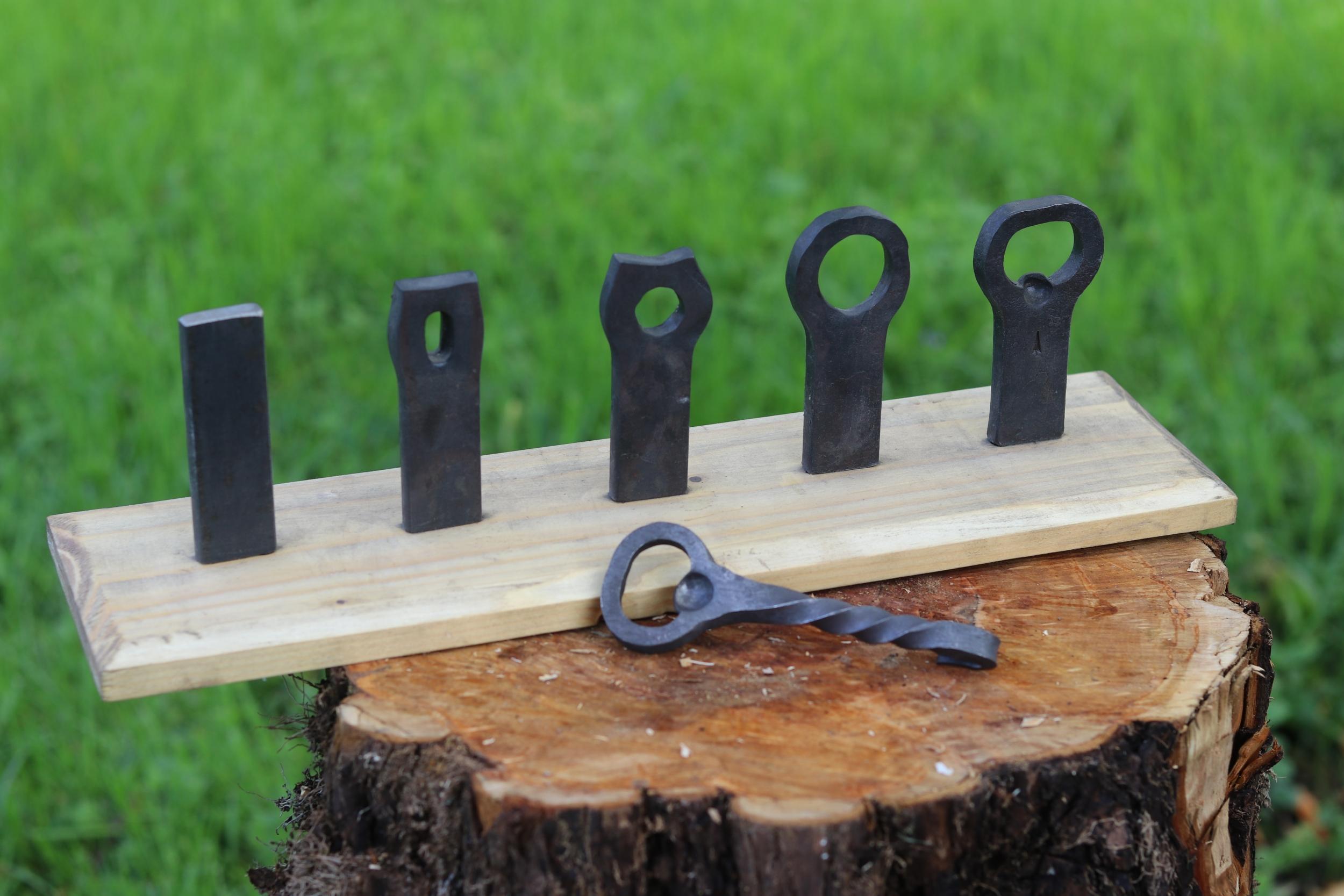 Forgez votre décapsuleur à la forge traditionnelle avec Baptiste - Image n°5 - Wecandoo