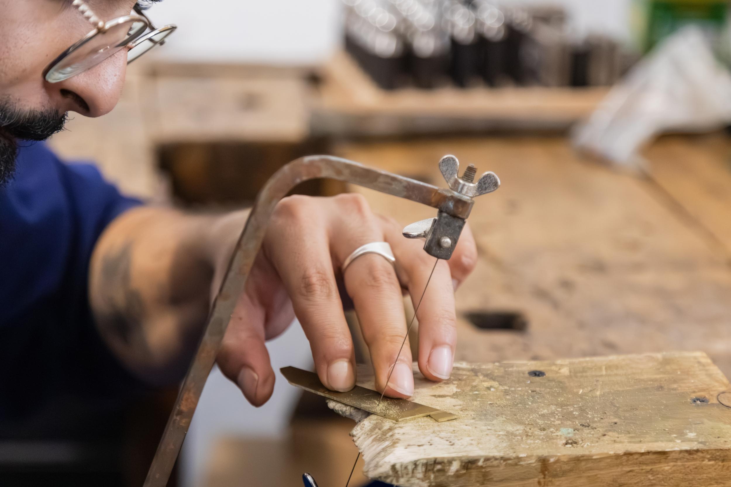 Réalisez votre bijou en argent ou laiton avec Caroline - Image n°2 - Wecandoo