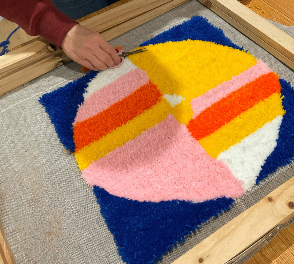 Réalisez votre grande tapisserie en tufting avec Clarissa - Image n°1 - Wecandoo