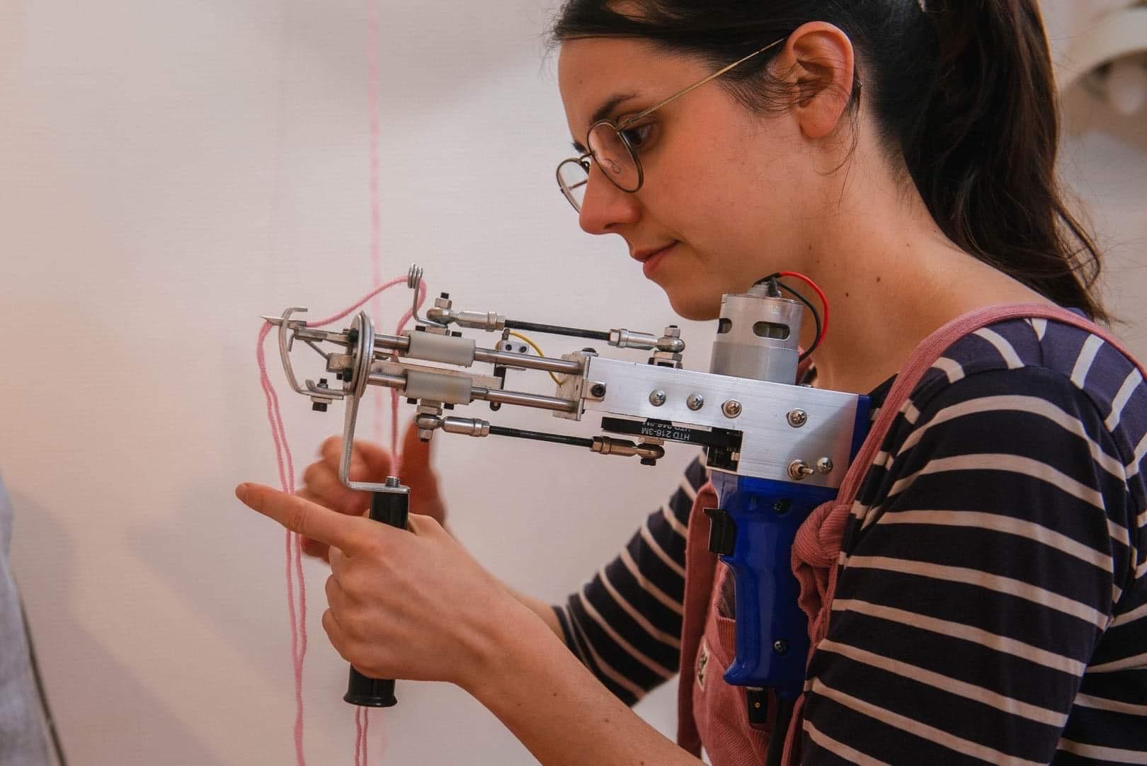 Réalisez votre tapis personnalisé de A à Z sur deux sessions avec Catherine - Image n°7 - Wecandoo