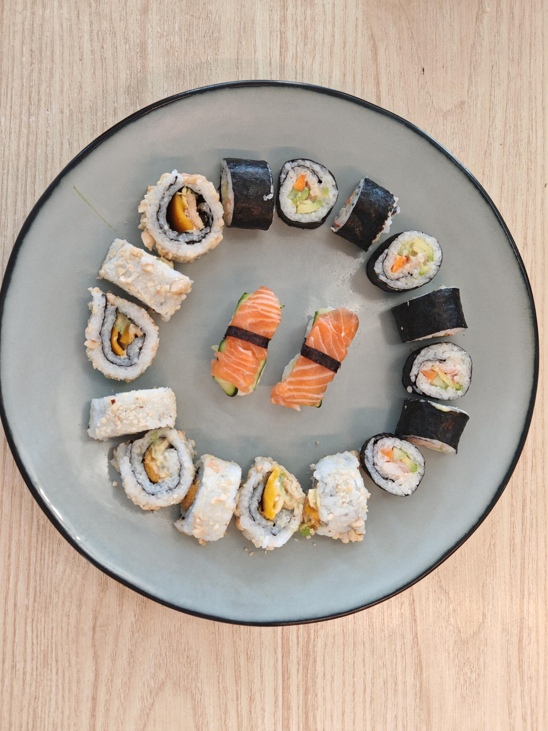 Apprenez à cuisiner vos sushis avec Maeva - Image n°6 - Wecandoo