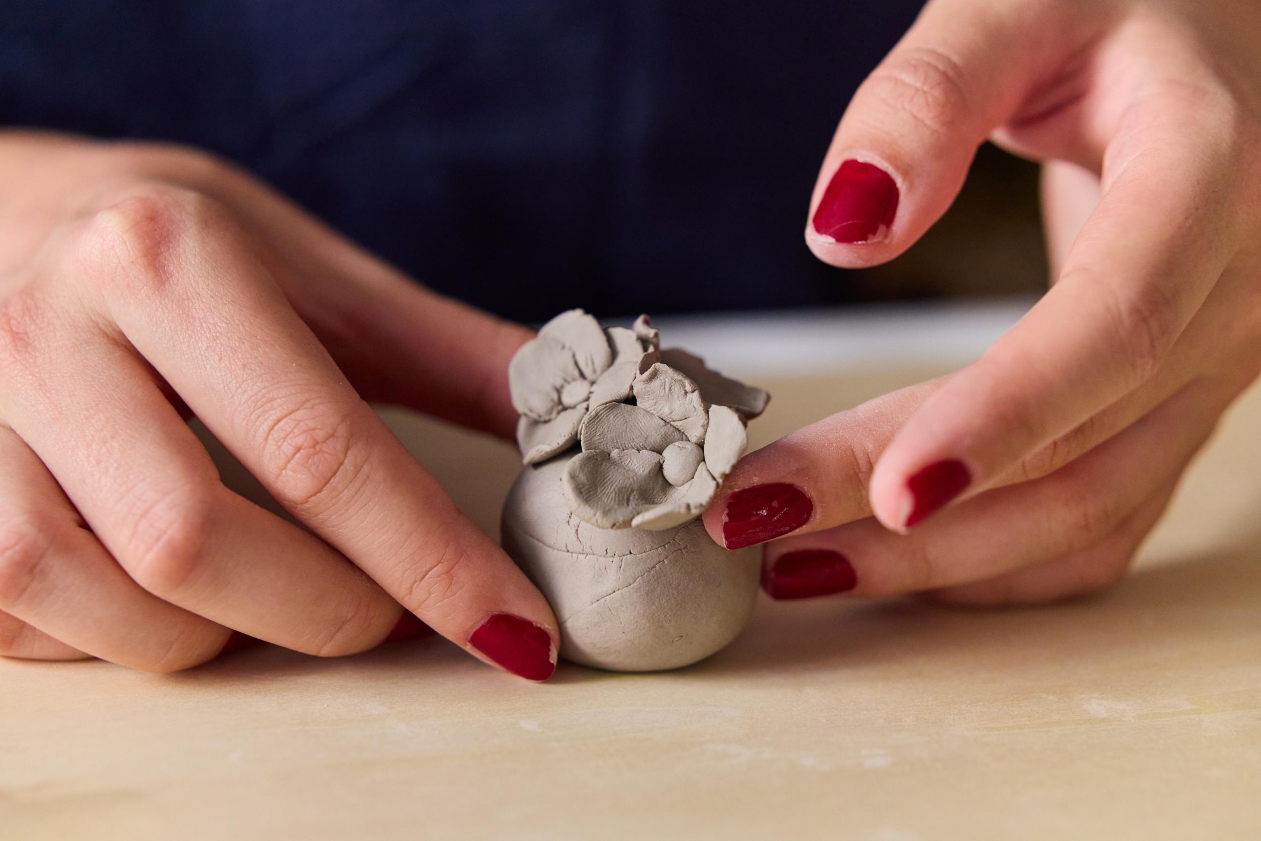 Initiez-vous au modelage et au pastillage