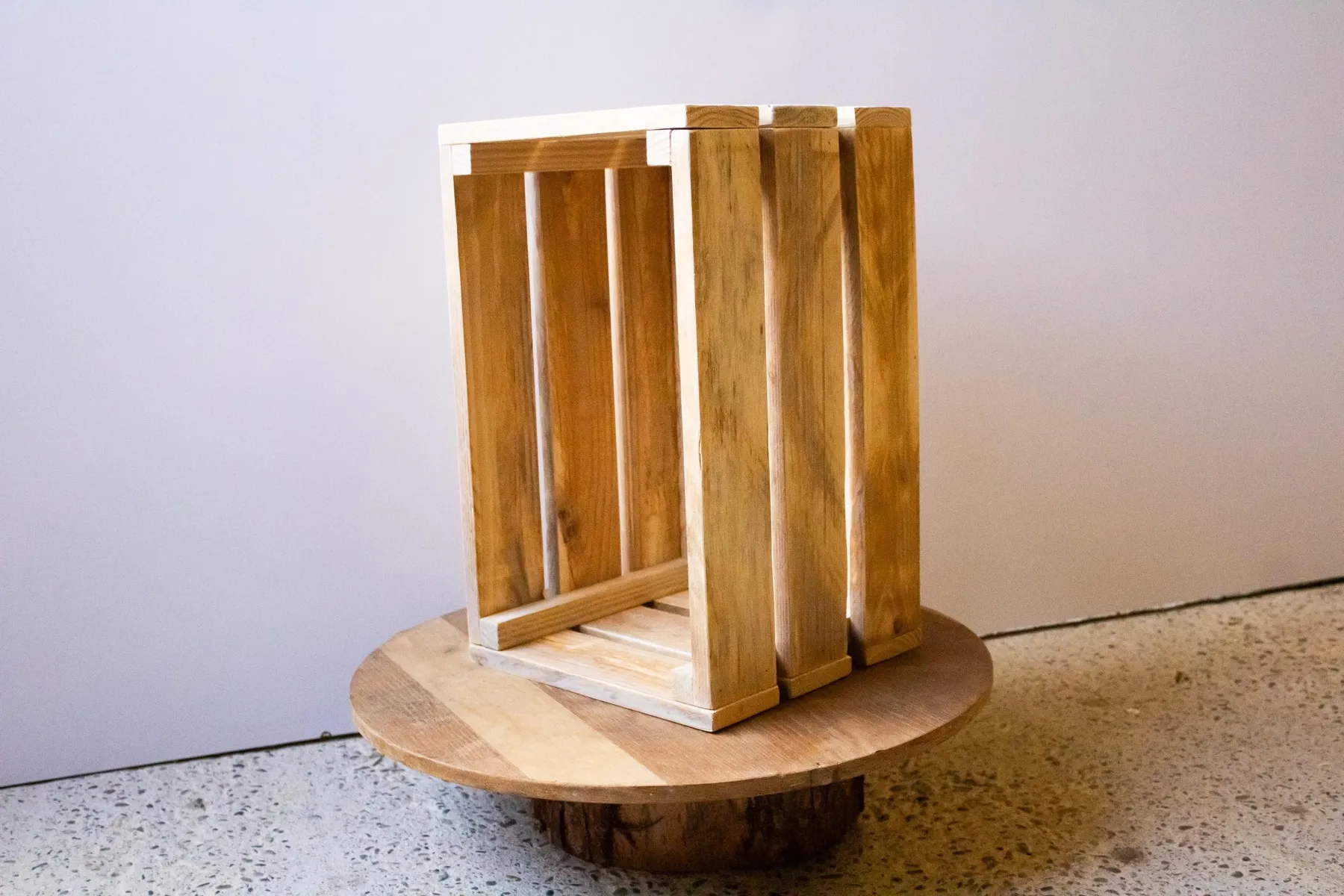 Fabriquez votre tabouret ou votre boîte à vinyles en bois upcyclé sur une journée avec David - Afbeelding nr. 3 - Wecandoo