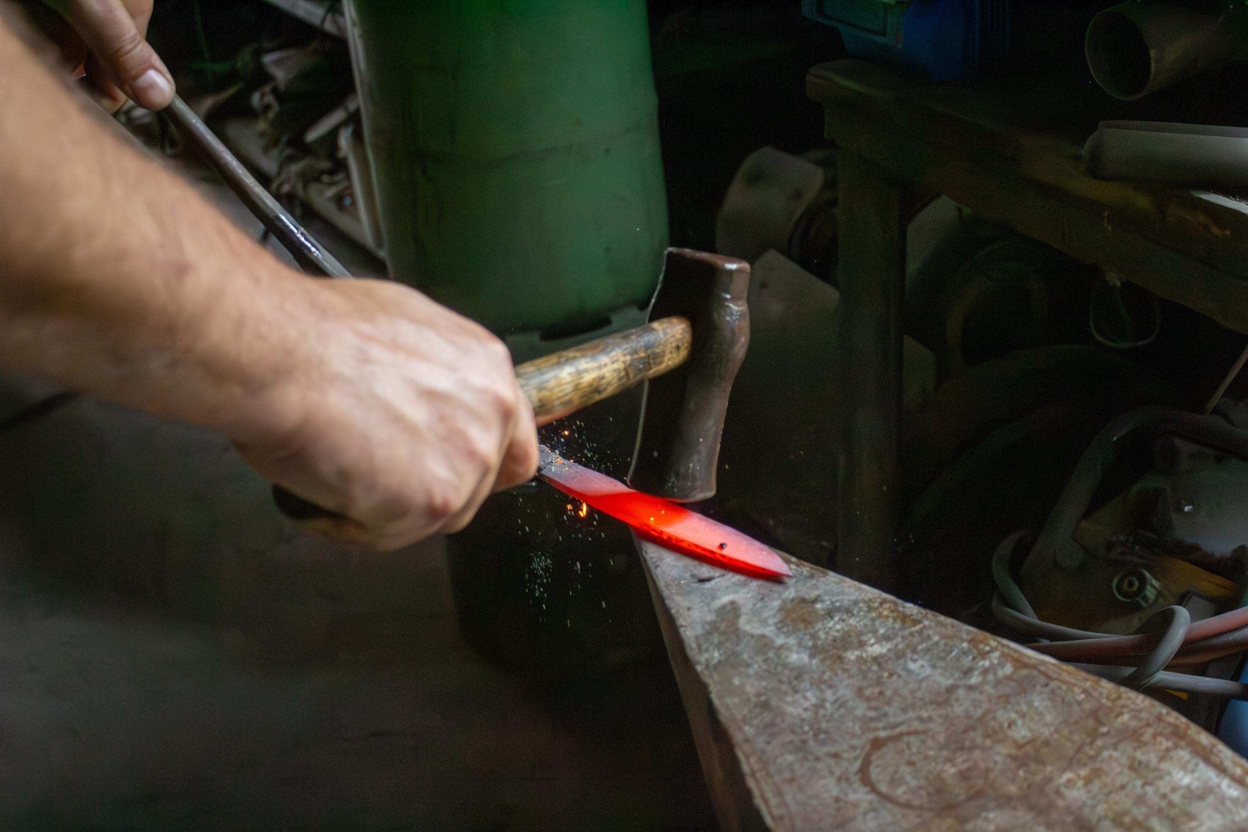 Initiez vous au feuilletage de l'acier avec Xavier - Image n°1 - Wecandoo