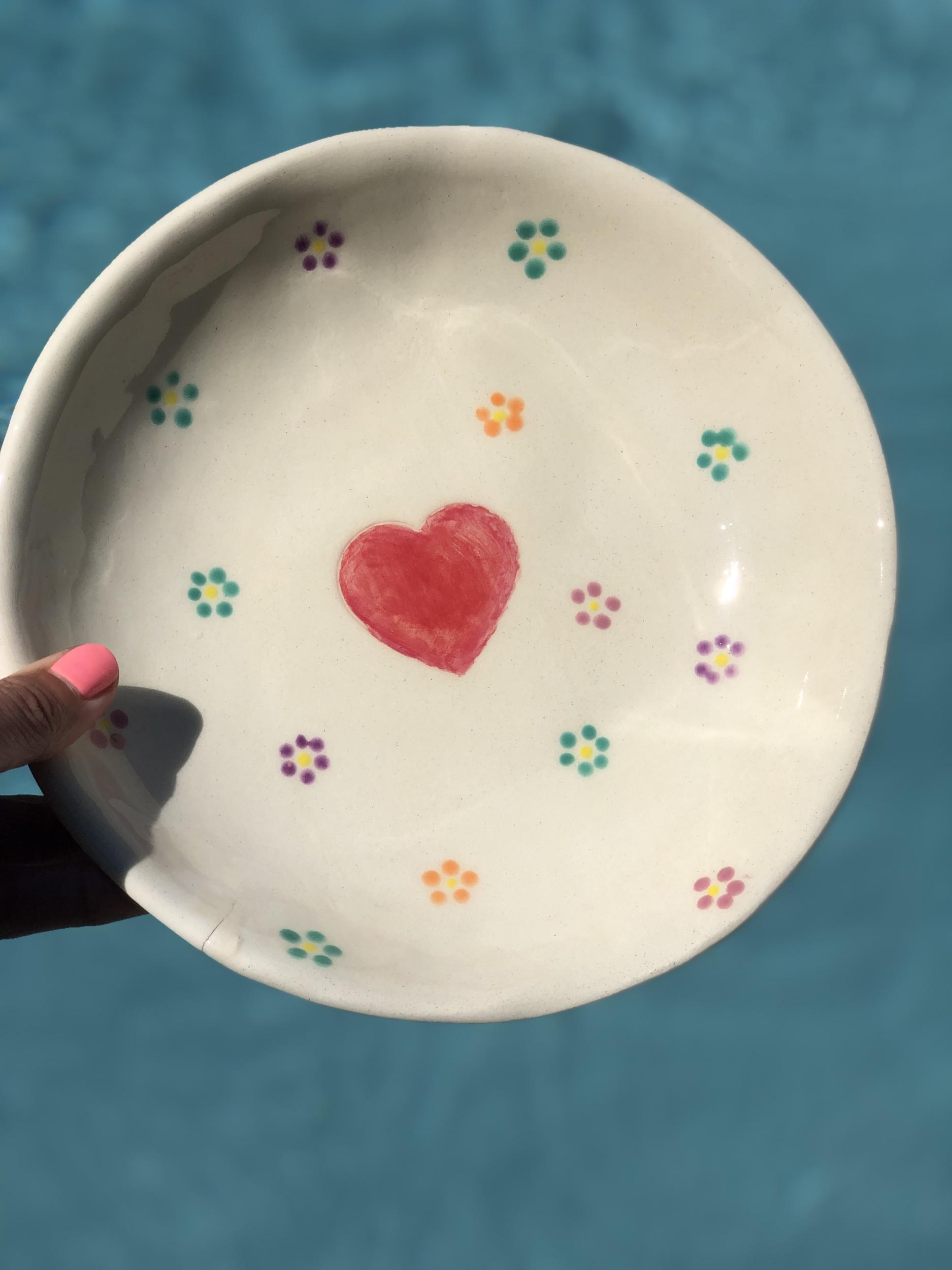 Modelez et décorez vos propres assiettes avec Perrine - Image n°11 - Wecandoo