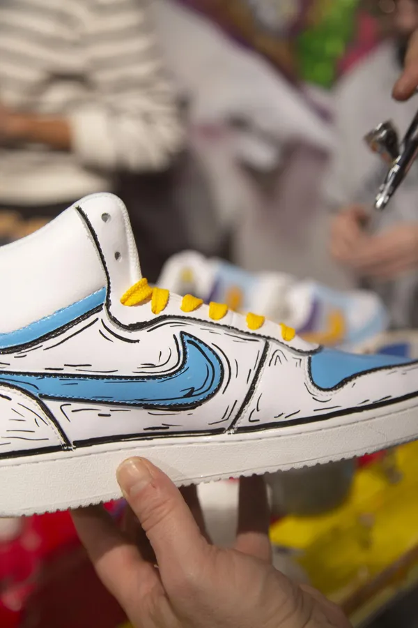 Customisez votre paire de sneakers - Image n°2 - Wecandoo