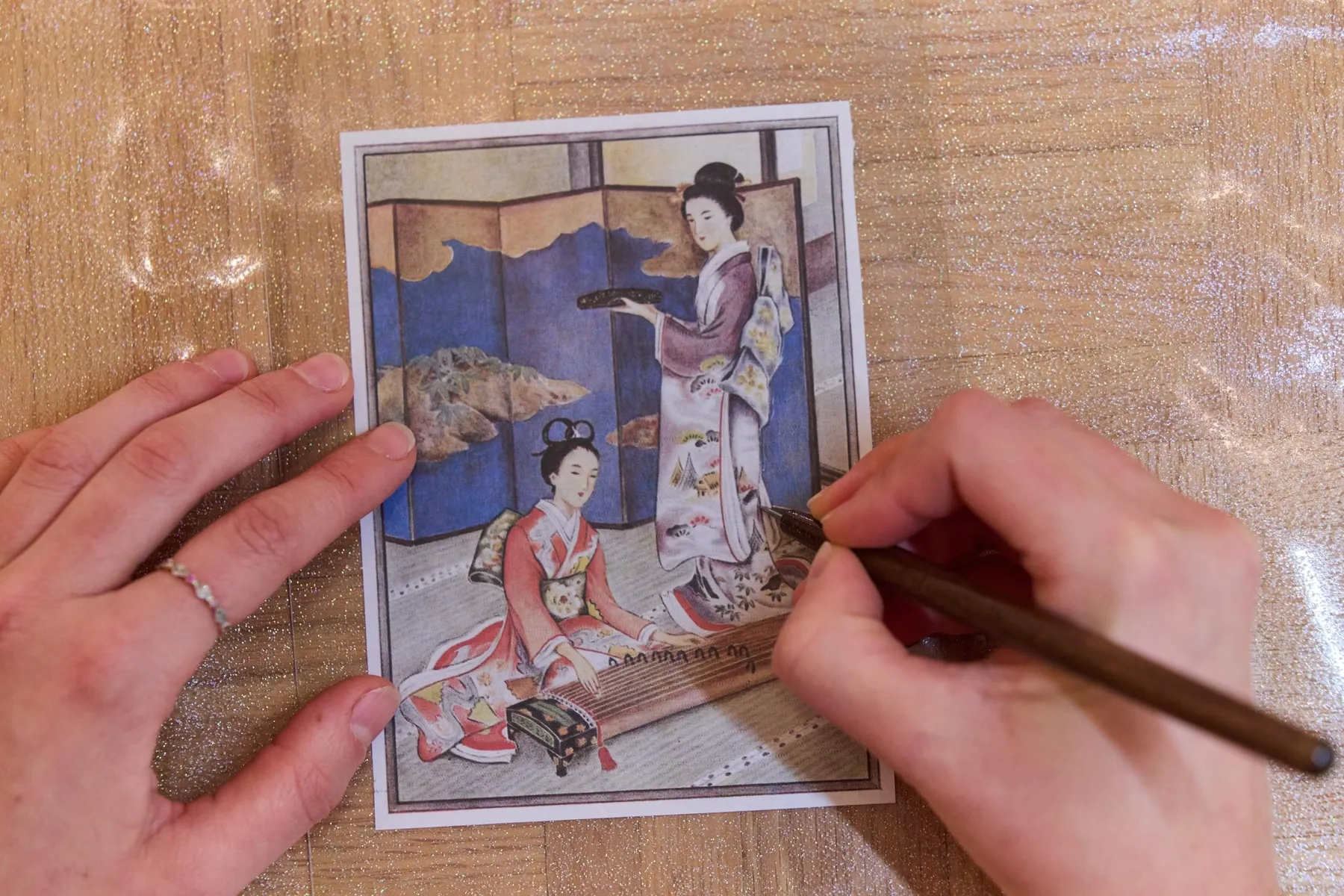 Initiez-vous à la gravure sur plexiglass avec Marie - Image n°2 - Wecandoo