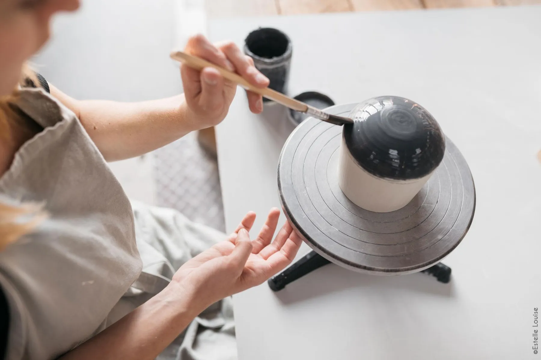 Décorez votre saladier ou tasse en porcelaine avec Anaïs - Image n°4 - Wecandoo