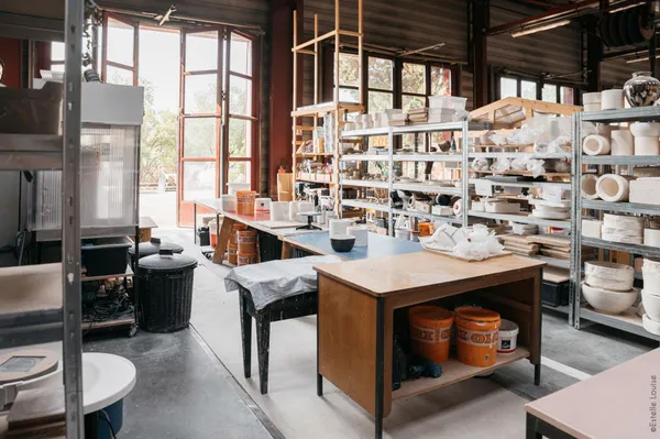 Décorez votre saladier ou tasse en porcelaine avec Anaïs - Image n°5 - Wecandoo