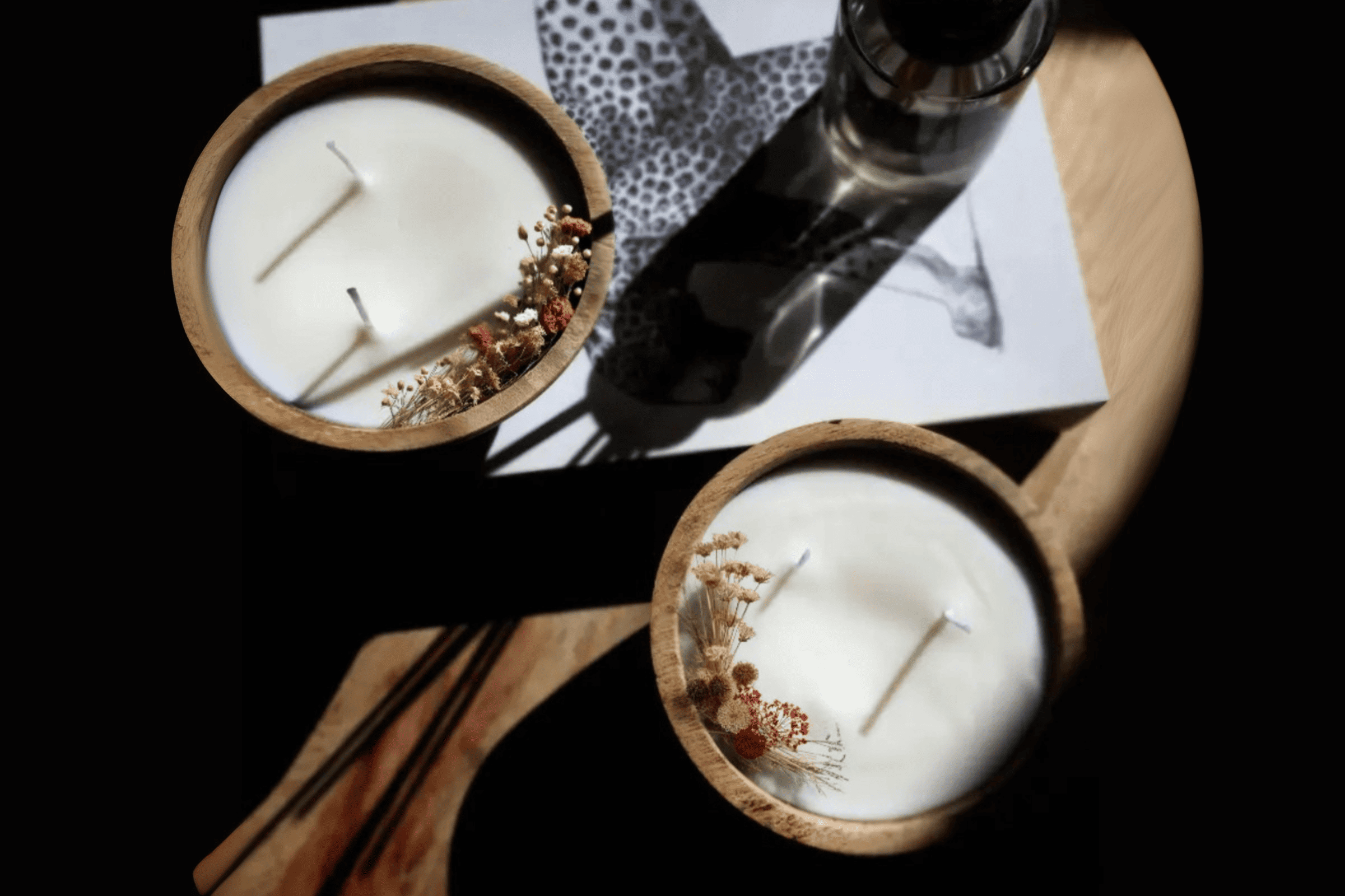 Fabriquez votre bougie parfumée et fleurie XXL avec Maud - Image n°7 - Wecandoo