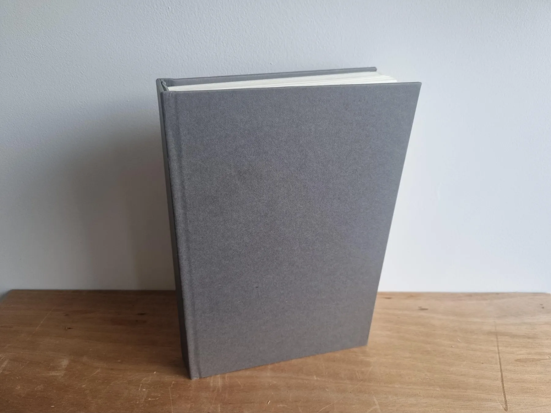 Fabriquez votre carnet en reliure traditionnelle avec Chloé - Image n°1 - Wecandoo