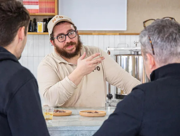 Dégustez le chocolat de la fève à la tablette avec Jonathan - Image n°2 - Wecandoo