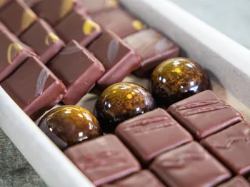 Initiez-vous aux accords vins et chocolats