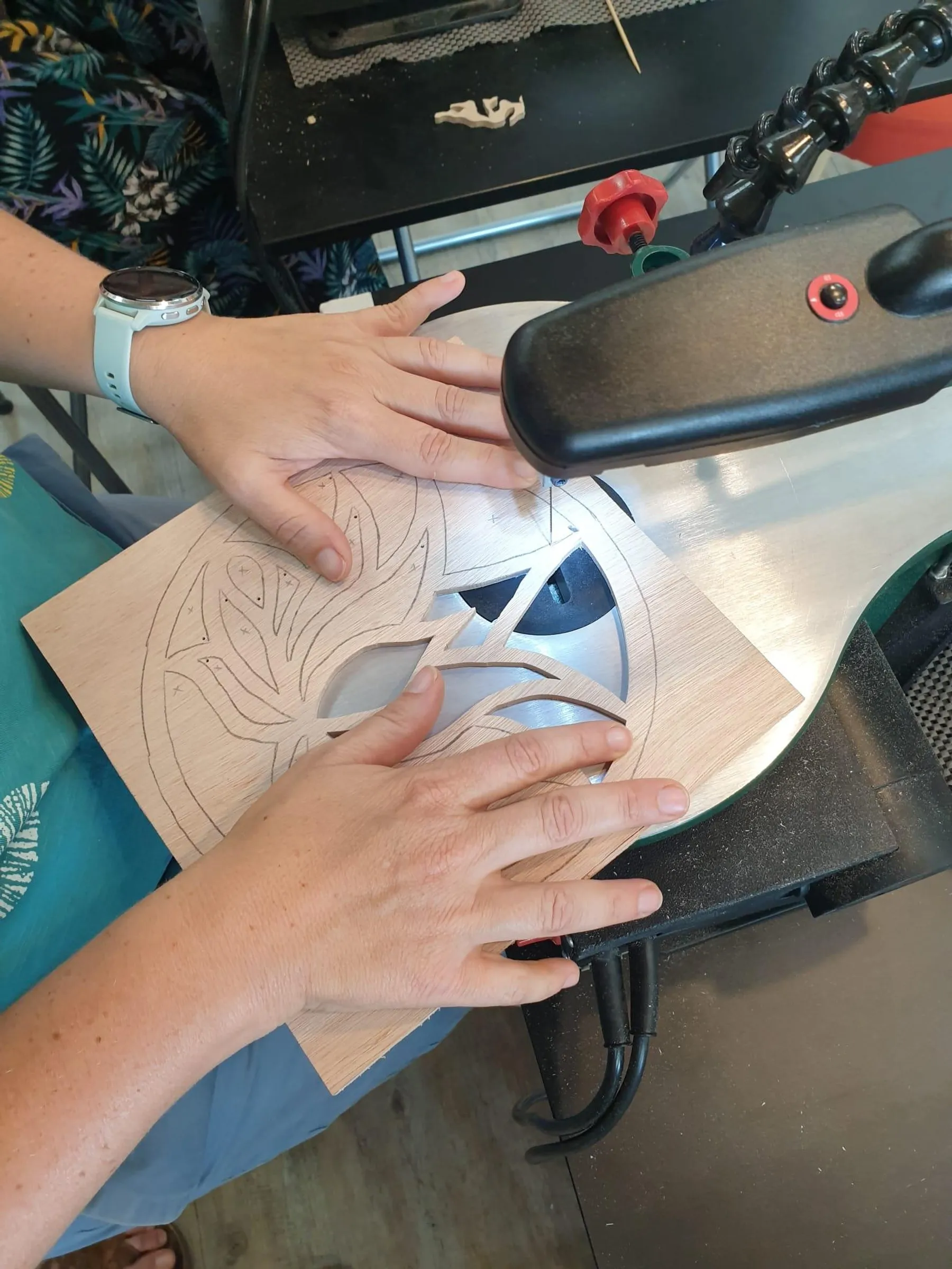 Initiez-vous au chantournage à la scie électrique avec Marie - Image n°4 - Wecandoo