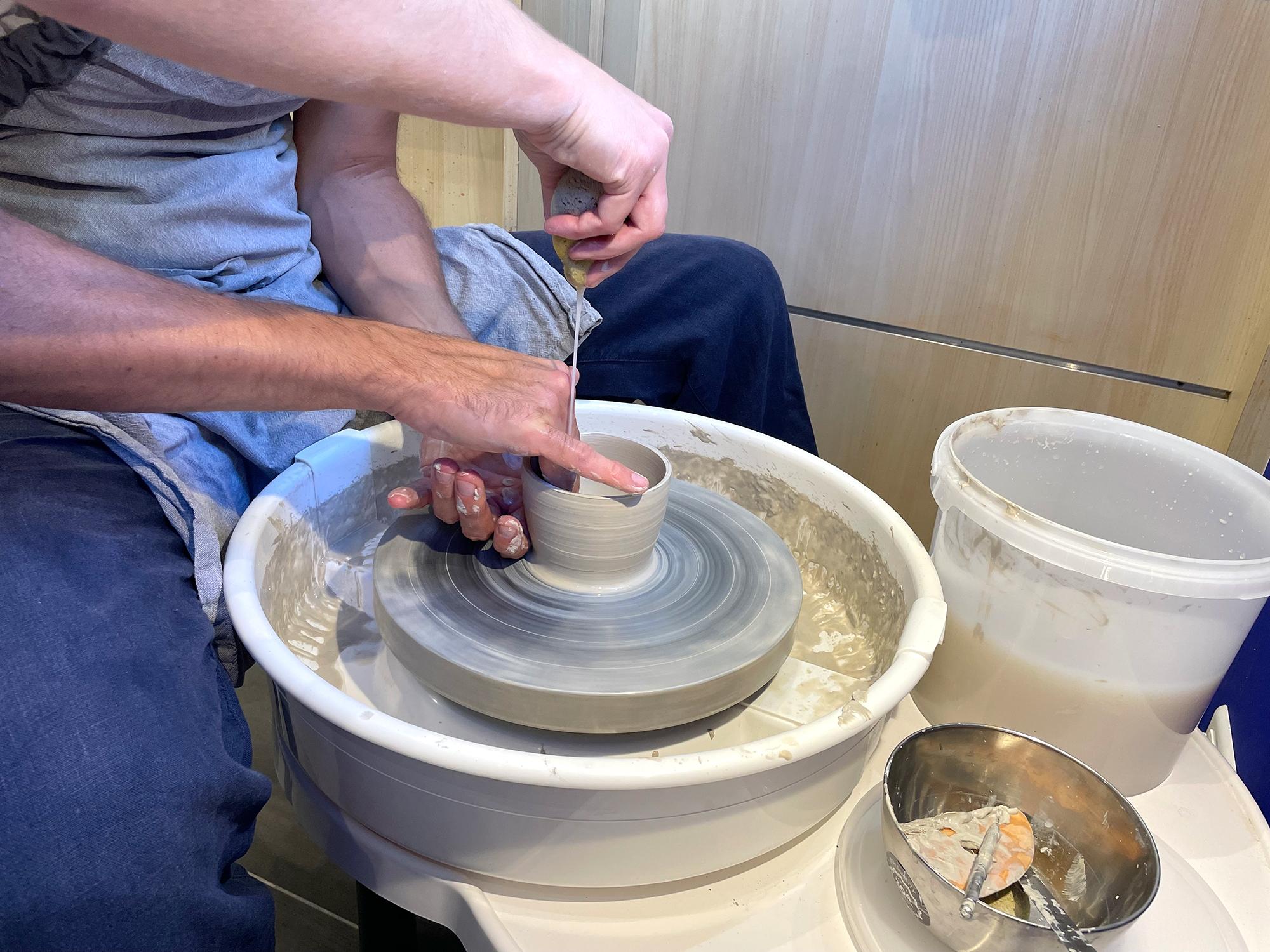 Initiez-vous au tour de potier avec Hebba - Image n°7 - Wecandoo