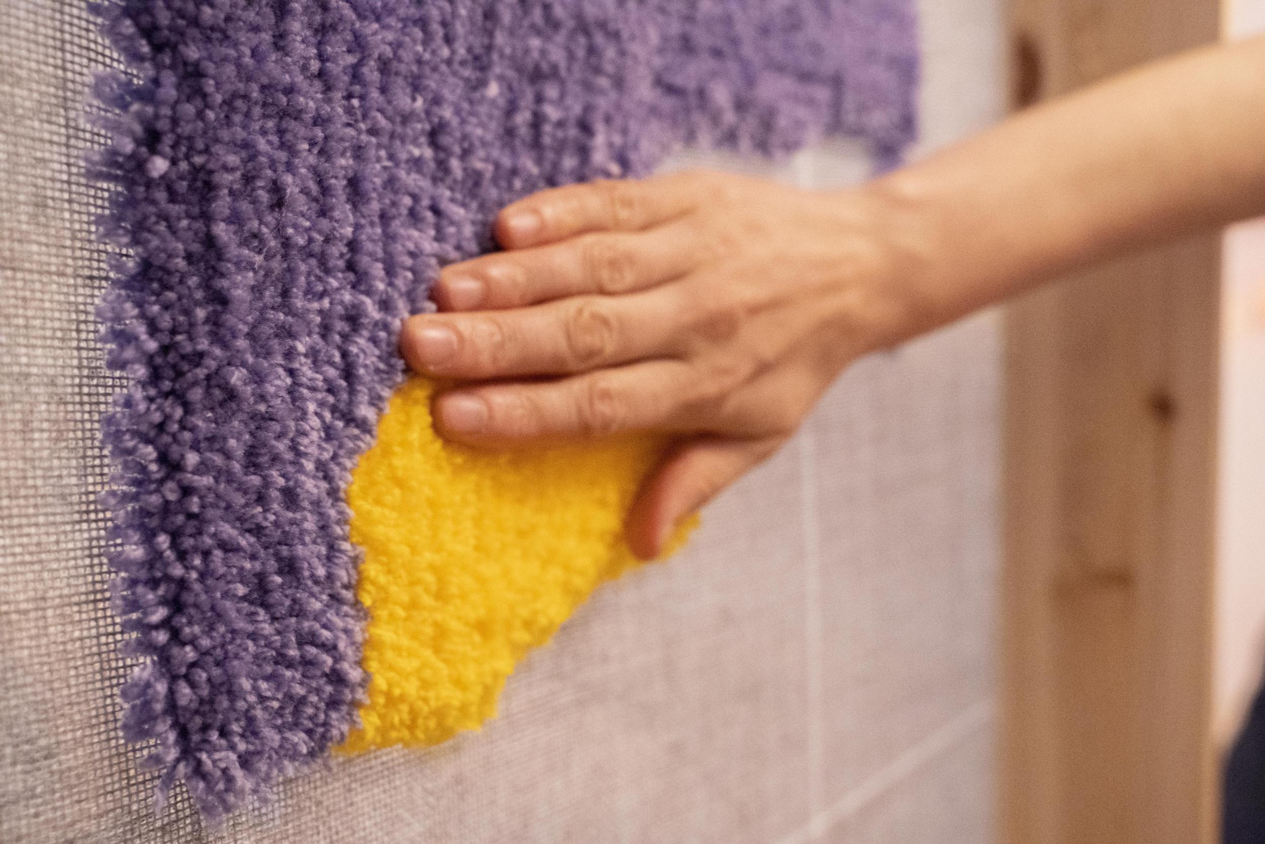 Découvrez le tufting avec Catherine - Image n°7 - Wecandoo