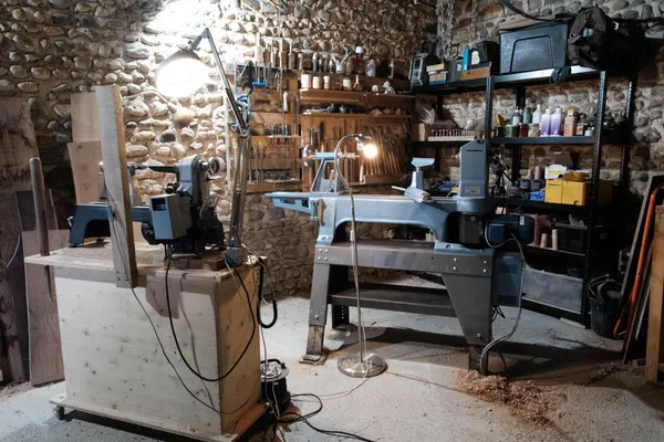 Tournez votre tire-bouchon ou décapsuleur en bois sur une journée avec Yann - Image n°5 - Wecandoo