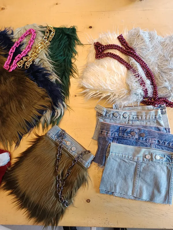 Créez un sac à partir de chutes de tissus avec Salma - Image n°1 - Wecandoo