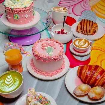 Décorez votre Bento cake autour d'un café