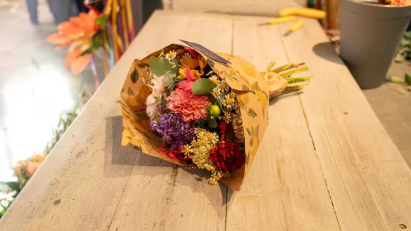 Composez votre bouquet local de saison