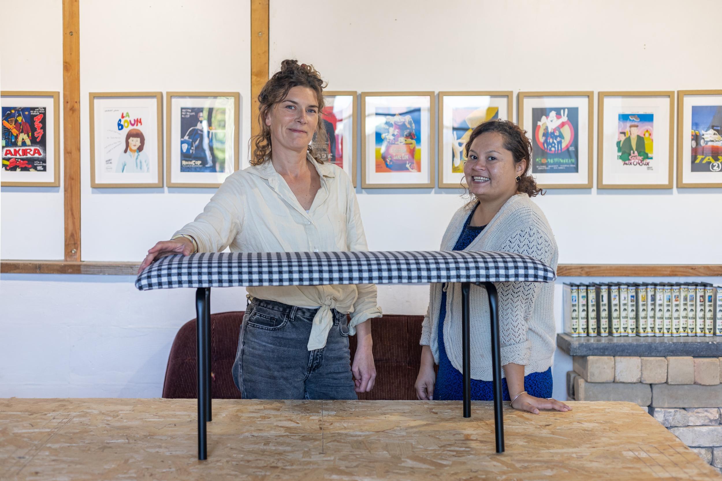Tapissez votre petit banc d'interieur avec Sarah - Image n°3 - Wecandoo