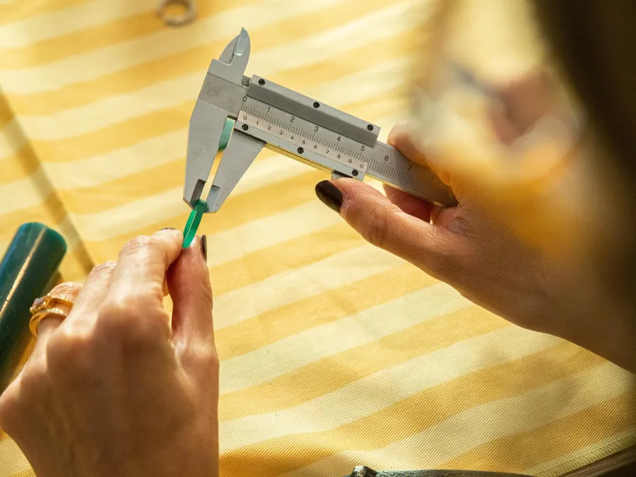 Réalisez vos alliances en duo à la cire perdue avec Angeline - Image n°1 - Wecandoo