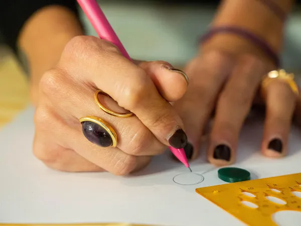 Personnalisez votre bijou en argent avec Angeline - Afbeelding nr. 3 - Wecandoo