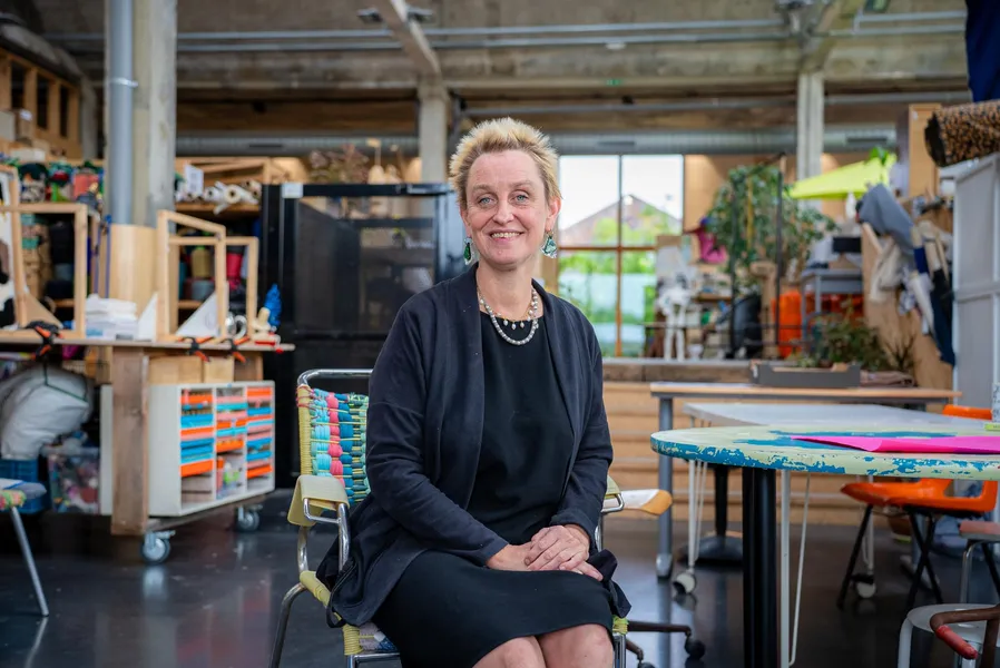 Caroline : Artisane vitrailliste à Lille