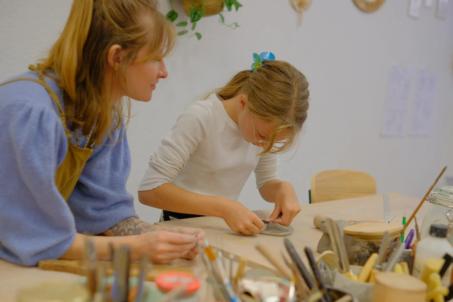 Modèle ta pièce en céramique avec Lola - Image n°4 - Wecandoo