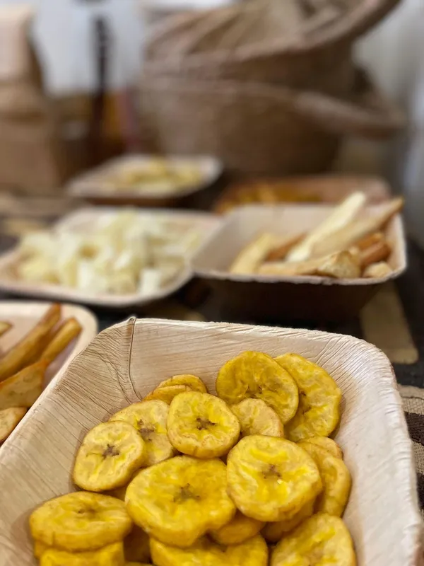 Partez dans un voyage gourmand et apprenez à déguster manioc, plantain et autres trésors traditionnels - Image n°3 - Wecandoo