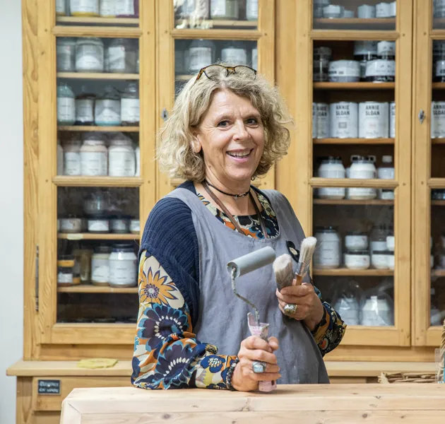 Albane : Restauratrice de mobilier à Lyon