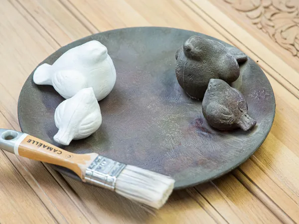 Découvrez l’art du relooking de meubles et objets