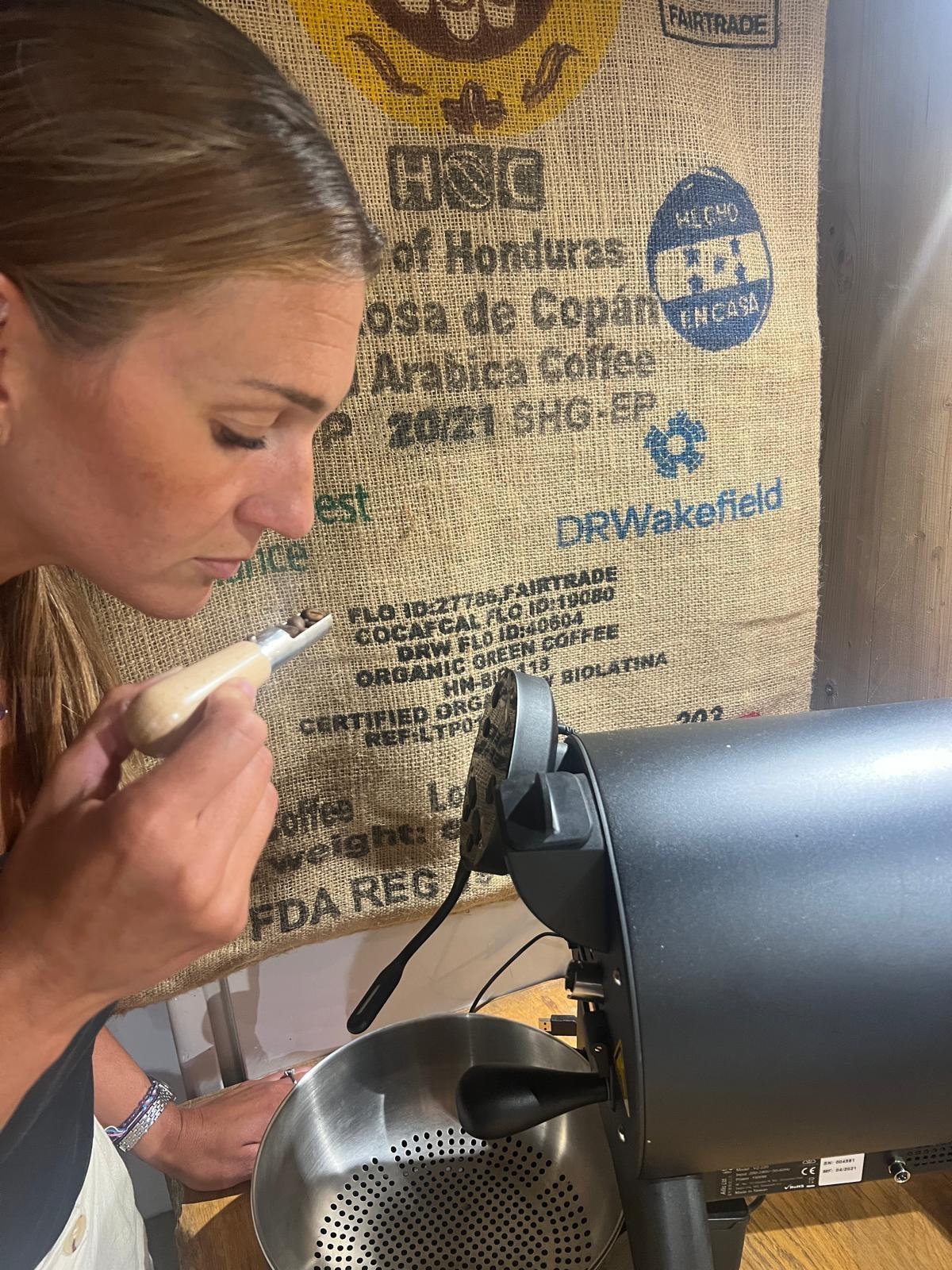 Initiez-vous à l'art du café dans une torréfaction d'altitude - Image n°8 - Wecandoo