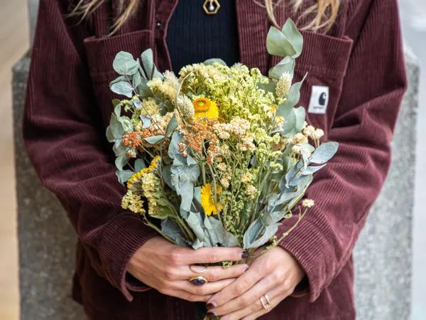 Créez votre bouquet de fleurs séchées