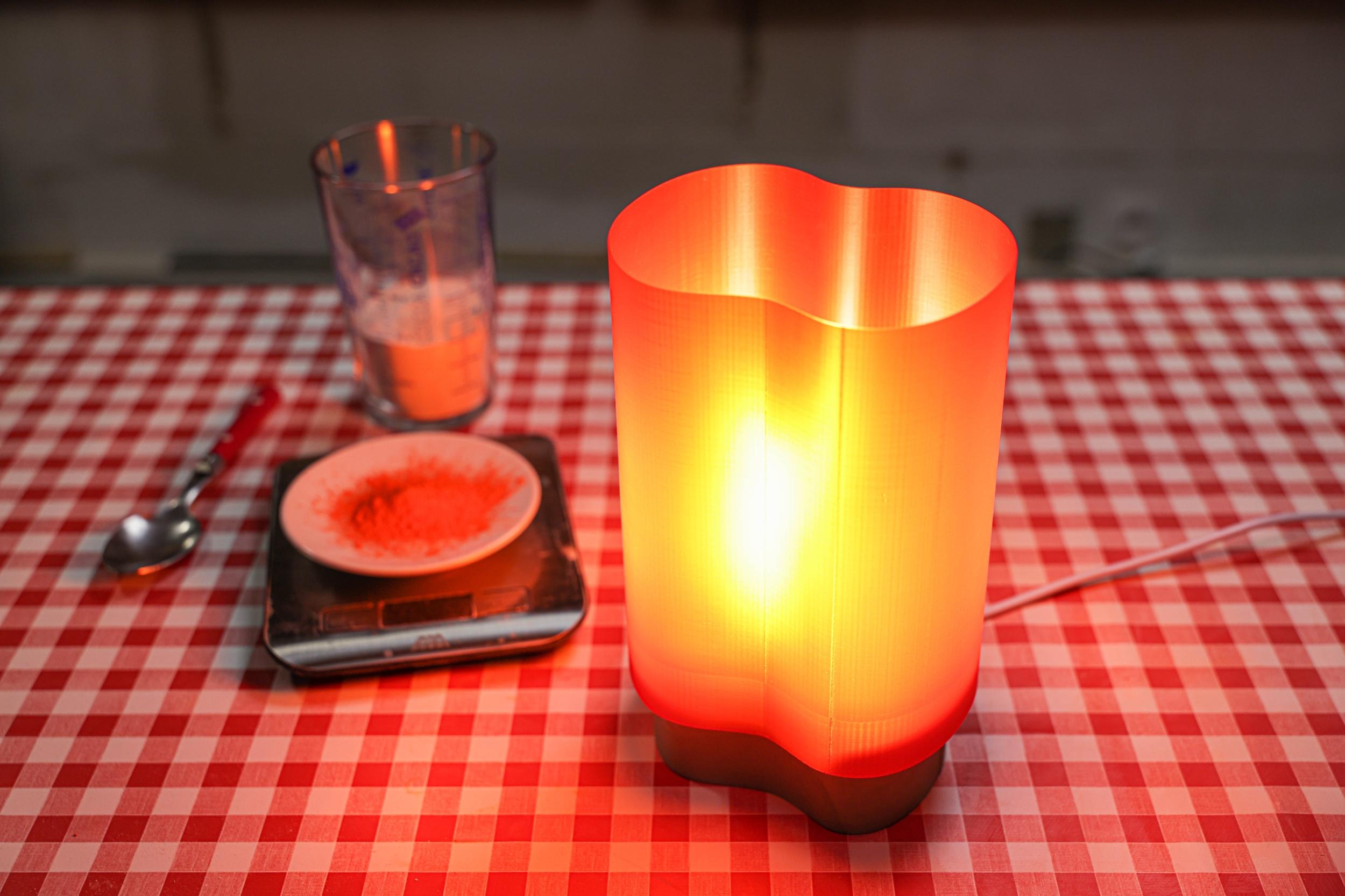 Réalisez votre lampe design avec Marjory - Image n°4 - Wecandoo