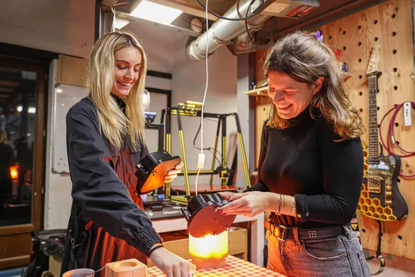 Réalisez votre lampe design avec Marjory - Afbeelding nr. 1 - Wecandoo