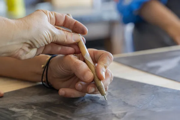 Initiez-vous à la gravure avec Annabel - Afbeelding nr. 3 - Wecandoo