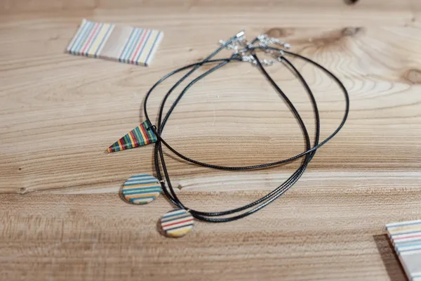 Fabriquez vos objets en skate recyclé avec Tom - Image n°2 - Wecandoo