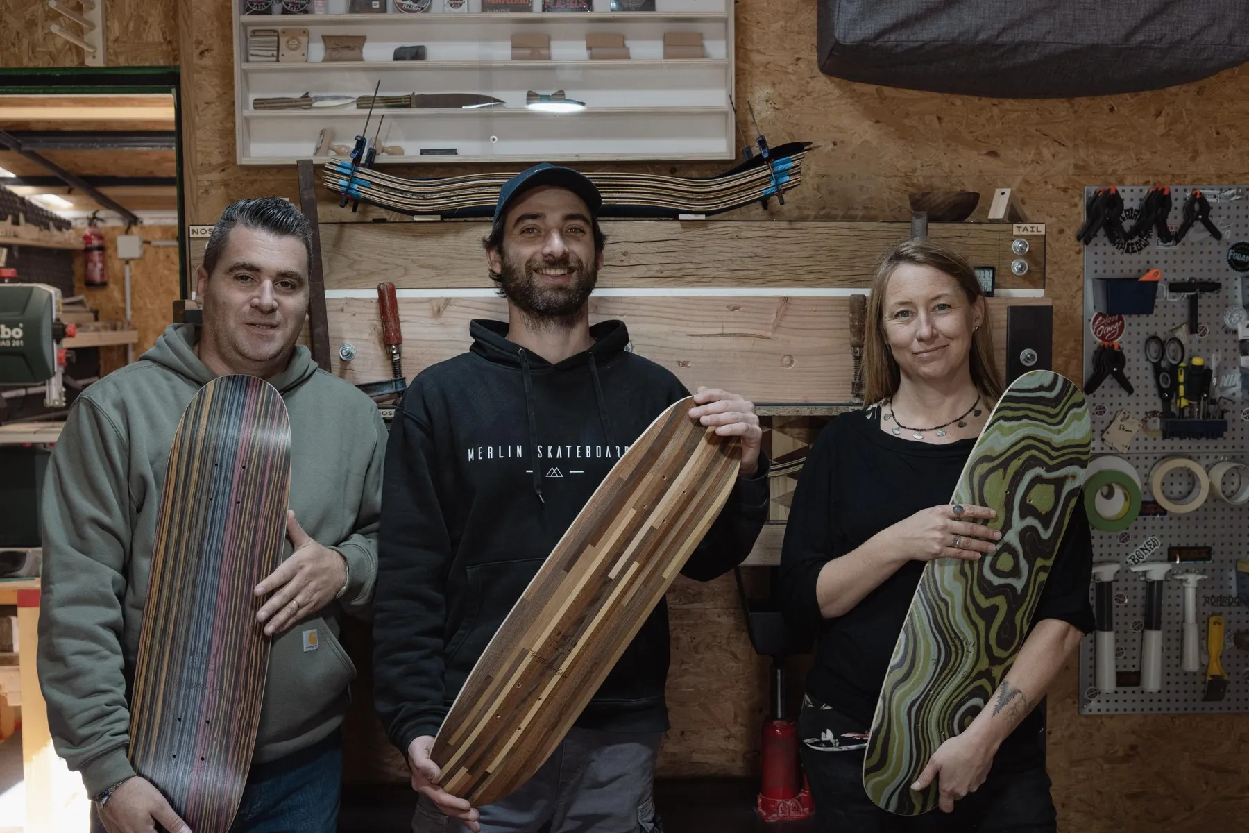 Fabriquez votre planche de skateboard personnalisée avec placage de finition sur une journée avec Tom - Image n°4 - Wecandoo