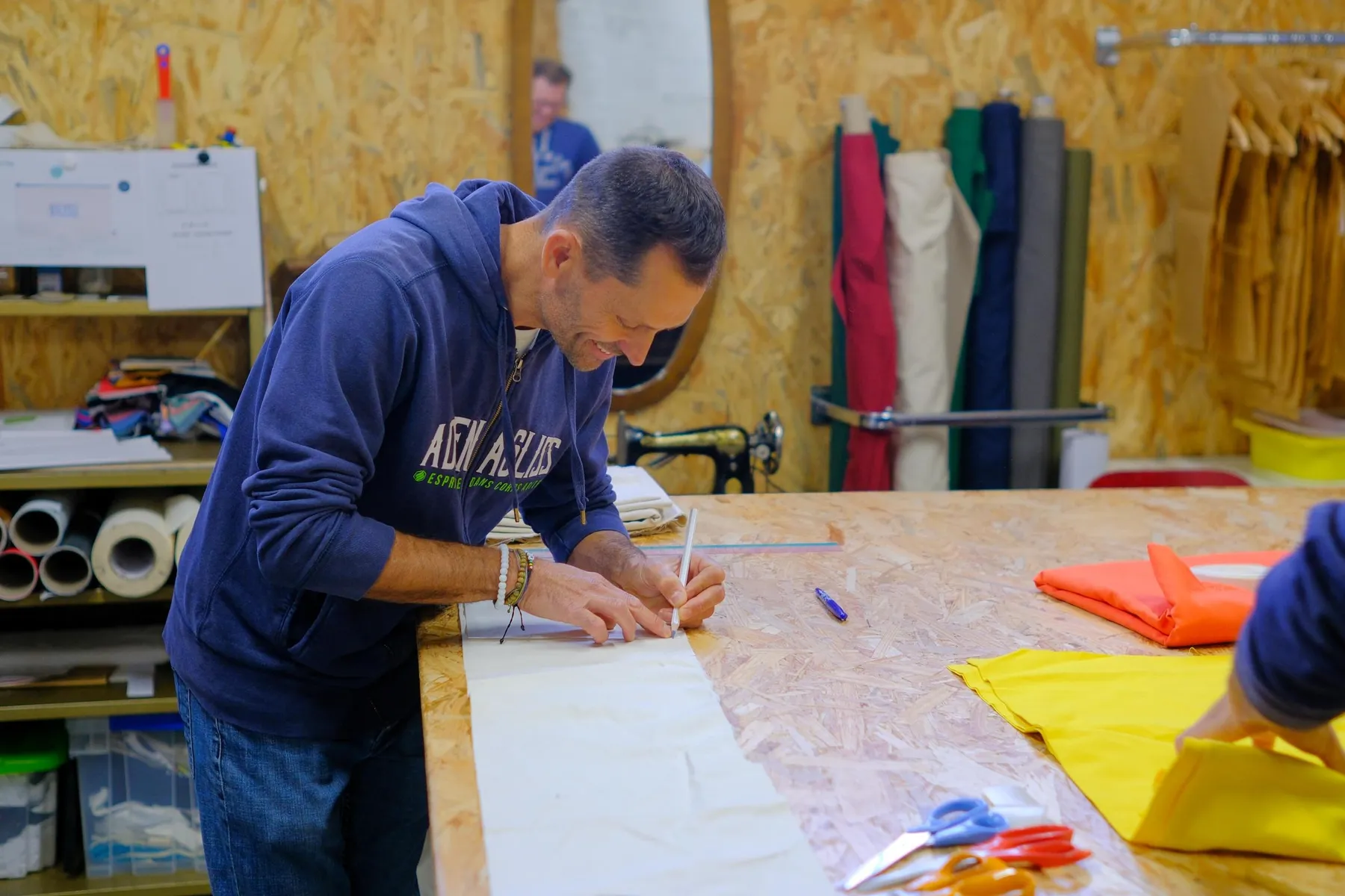 Concevez votre sac du quotidien bicolore avec Alban ou son équipe - Image n°2 - Wecandoo