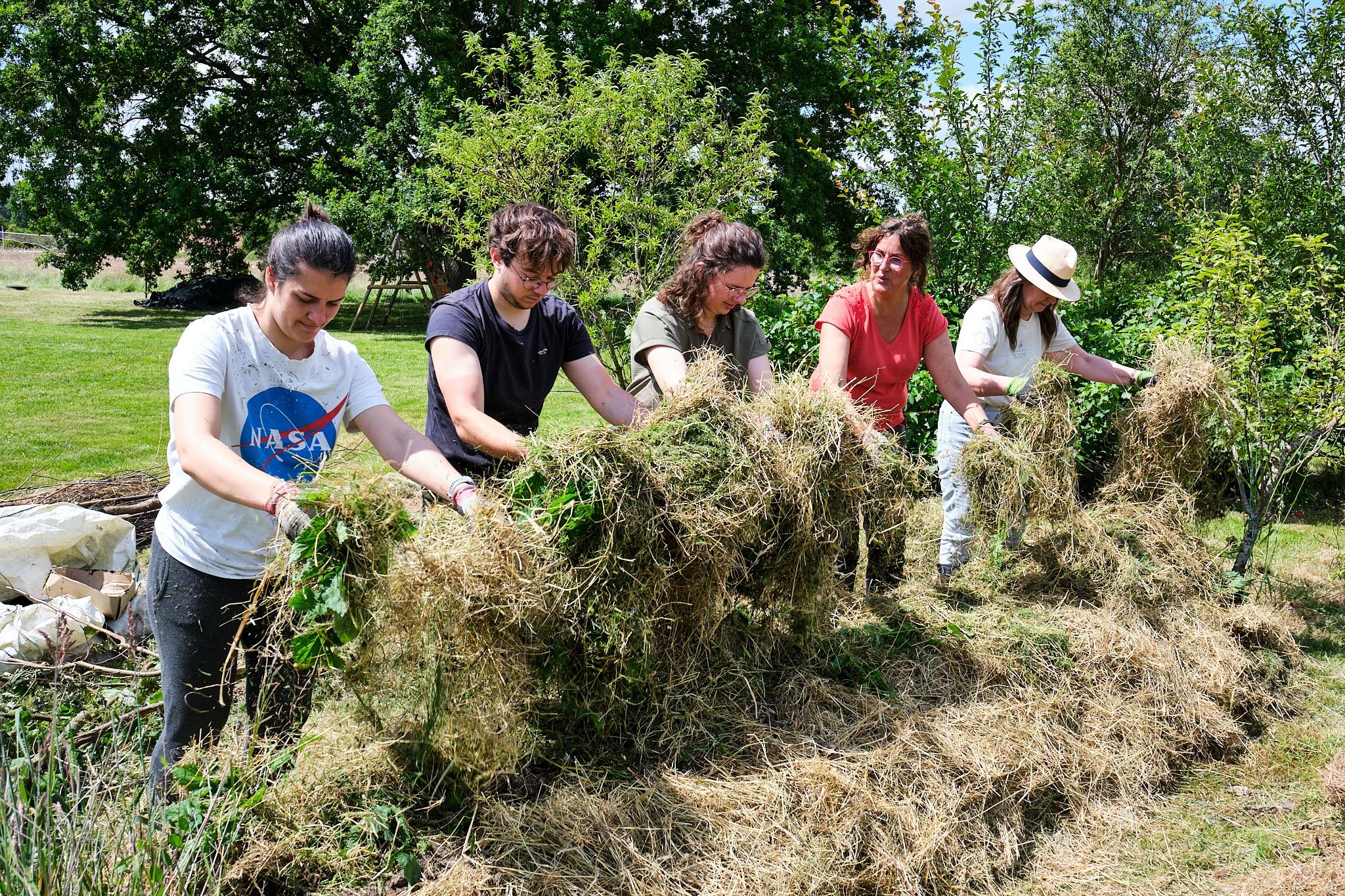Participez à la création d'une butte de permaculture