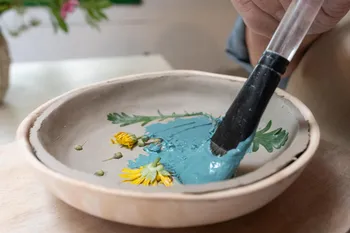 Réalisez vos supports pour fleurs en porcelaine